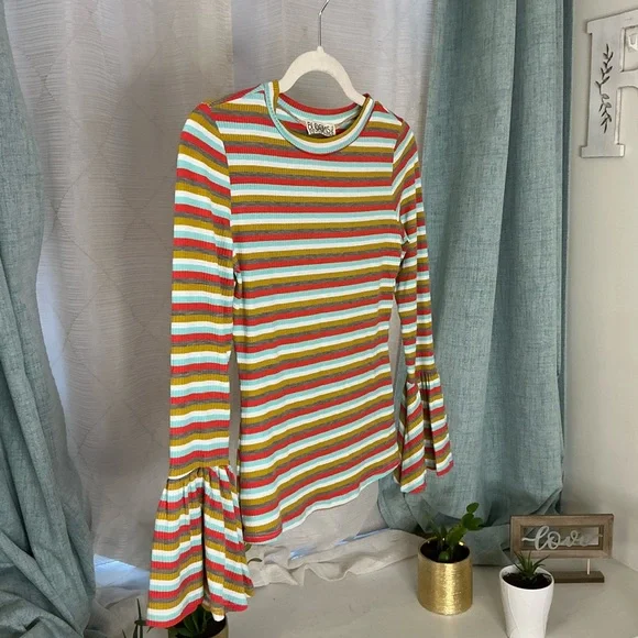 Vibrant Striped Knit Top - Picture 2 of 6